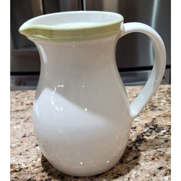 Decorative 8" Pitcher Made in Italy For M&T Distributors - Picture 5 of 16